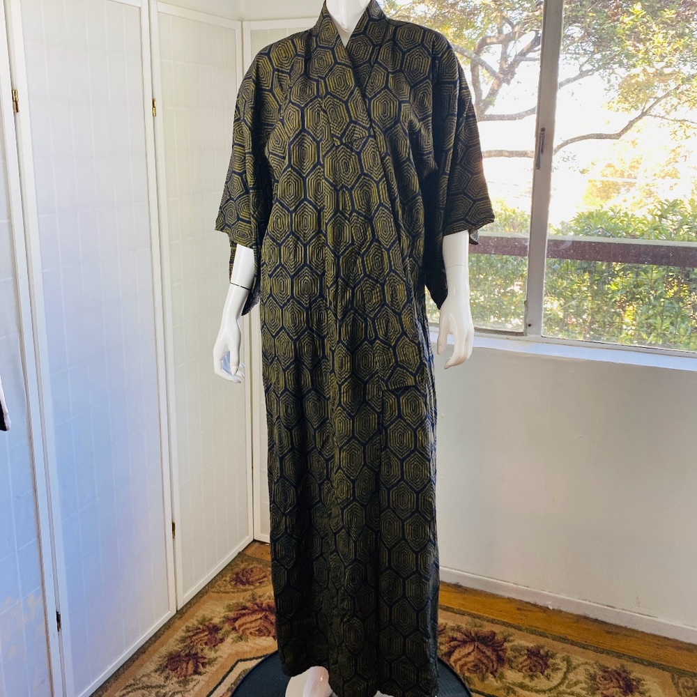 Vintage Green Op Art Design Kimono, L.